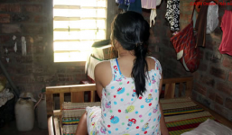 Bắt đối tượng khiến cháu bé giúp việc mang bầu